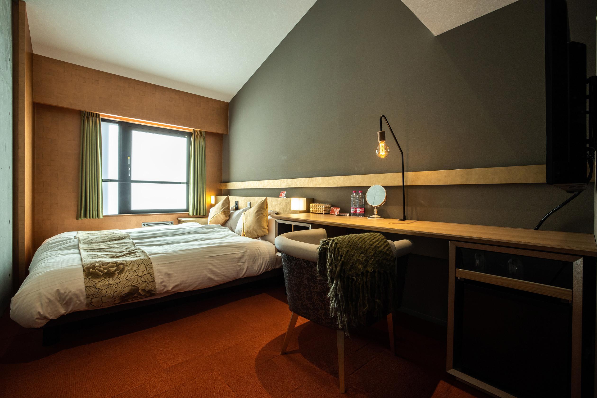 HALE 京都丹波口 外観